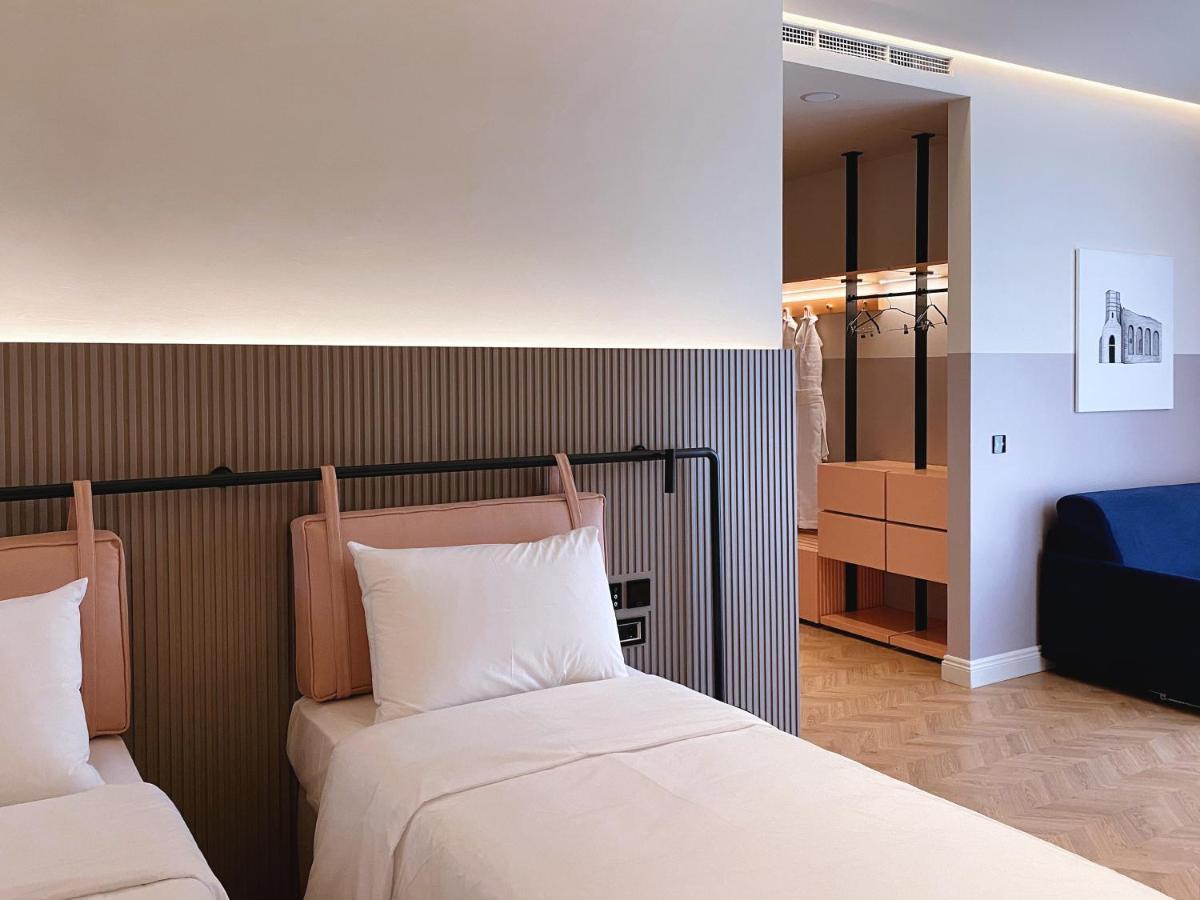 Iliria Boutique Hotel Tirana Exterior photo